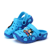 Load image into Gallery viewer, 2018 Fashion New Summer Children Cartoon Characters Cave Shoes Boys And Girls Slippers sandals two wear Antiskid Slippers Beach