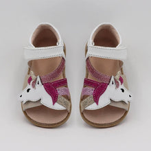 Load image into Gallery viewer, TipsieToes Top Brand Unicorns Soft Leather In Summer New Girls Children Barefoot Shoes Kids  Sandals